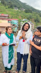 Komal Saklani Top 100 Instagram Photos and Posts