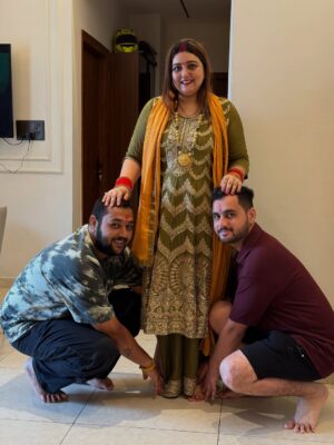 Komal Saklani Instagram - ą¤ą¤¾ą¤ बहन ą¤ą„ ą¤Ŗą„ą¤Æą¤¾ą¤° ą¤ą¤¾ ą¤¬ą¤ą¤§ą¤Ø ą¤°ą¤ą„षा ą¤¬ą¤ą¤§ą¤Ø ą¤ą„ ą¤øą¤ą„ ą¤ą„ ą¤¹ą¤¾ą¤°ą„ą¤¦ą¤æą¤ ą¤¶ą„ą¤ą¤ą¤¾ą¤®ą¤Øą¤¾ą¤ą¤
ą¤øą¤ą„ ą¤ą¤¾ą¤-बहन ą¤ą„ ą¤¬ą„ą¤ ą¤Ŗą„ą¤Æą¤¾ą¤° ą¤ą¤° ą¤øą„ą¤Øą„ह बना ą¤°ą¤¹ą„ ā¤ļøšš«¶šļø
Mere bhai @rahulsaklani24 @kashish_rajput07 @neerajkrathi @sohi_saini
#happyrakshabandhan #2025 #brothersister #love #bond