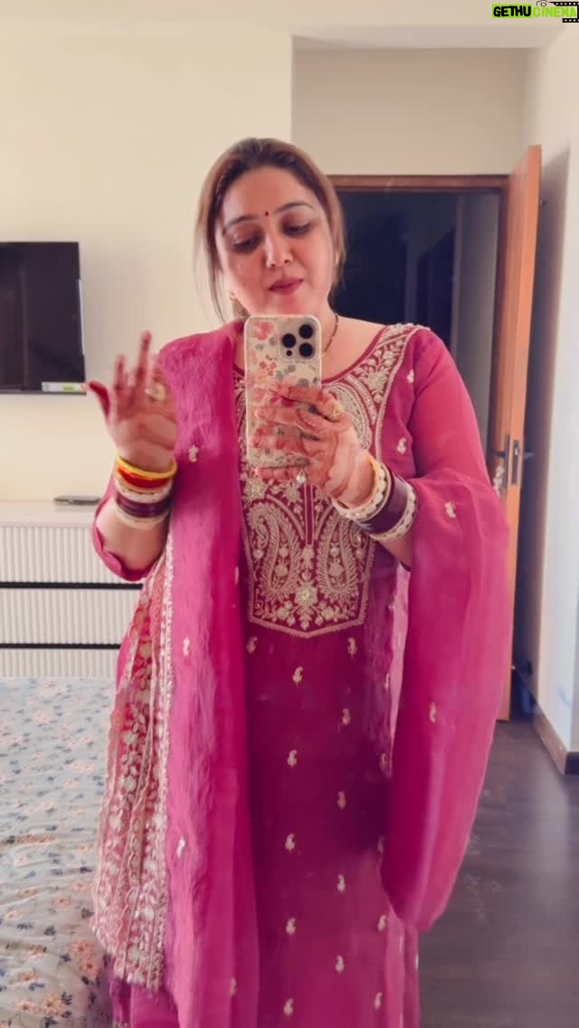 Komal Saklani - 23.1K Likes - Qyu 🤗

#reels #instamood #komalsaklani