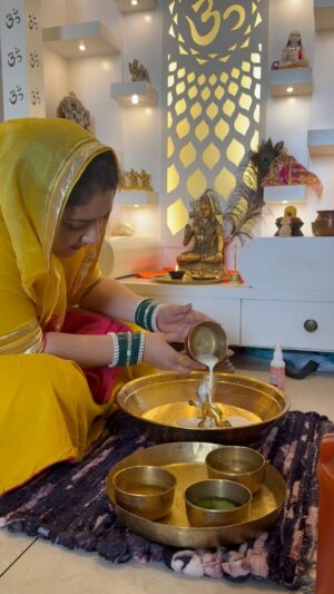 Komal Saklani Instagram - Mere laddu Gopal ji ā¤ļø
#happybirthday #krishnaji #loveyou #mereladdugopaljišā¤ļøš