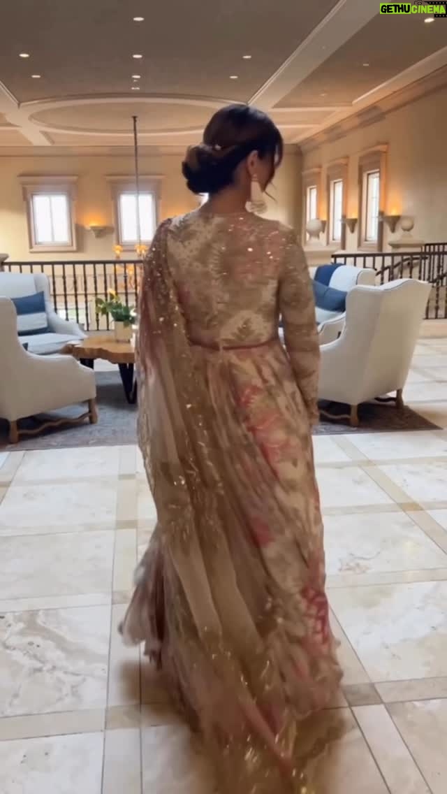 Komal Sodhi - 576 Likes - My Favt colors … Happy Friday 
Wearing @mahimamahajanofficial ❤️😍Comment and tell me !

#suits #anarkali #gowns #viralreels #viral #share #likeforlikes