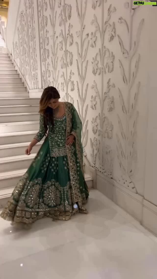 Komal Sodhi - 2.1K Likes - Jaipur is such a vibe 🔥… 

Do you agree .. Rajasthan ❤️
Wearing @abhinavmishra_ @abhinavmishrapersonal 

#vibe #culture #music #jaipur#amerfort #rajputana Sheraton #viral #share #indianoutfits #lehenga #twirl