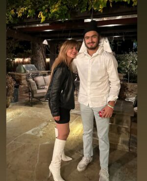 Komal Sodhi Instagram - This is one day I can post pics of you … 😜 not posting videos thank me later… haha
Happy 16th  birthday to my Most amazing and loving son in the world … My 2nd born … 
Thankyou for joy dose everytime you say mom , mama ….
Thankyou for treating me like your sis … and taking my cringe videos and pics, having fun and fights the whole day … But one thing your hugs are the best … Your smile .. your content personality .. grounded .. Determination and dedication  towards your passion makes me so proud of you every single day of life … You make me so proud … I love you sooooooo much the words cannot describe how I feel on your special day … ❤️
Happy milestone birthday  to Kaba 🧿 Love you words cannot describe ❤️