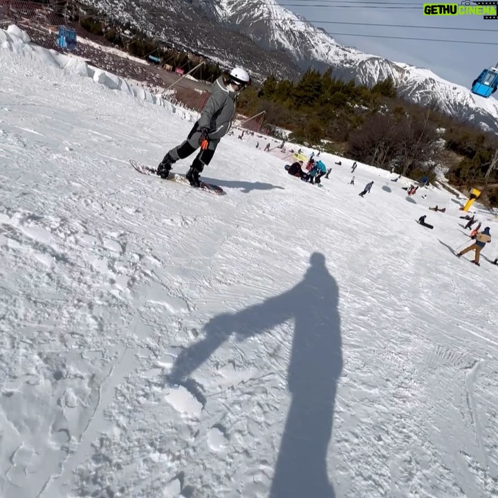 Korina Rivadeneira - 28.3K Likes - Un viaje soñado 🤍
Ya les he contado lo hermoso que ha sido este viaje. Enamorada de argentina 🇦🇷 en especial Bariloche. 
Enamorada del 🏂 a pesar de los golpes 😅
¡Viajen en pareja!,
Viajen mucho,
Conozcan lo que puedan. 
¡Que ganas de terminar d e conocer el Perú!. Tengo en la mira a oxapampa… mis lugares favoritos hasta ahora de Perú 🇵🇪 la selva (Tarapoto, chachapoyas), Máncora, Cusco, Arequipa.  Recomiéndenme lugares.
