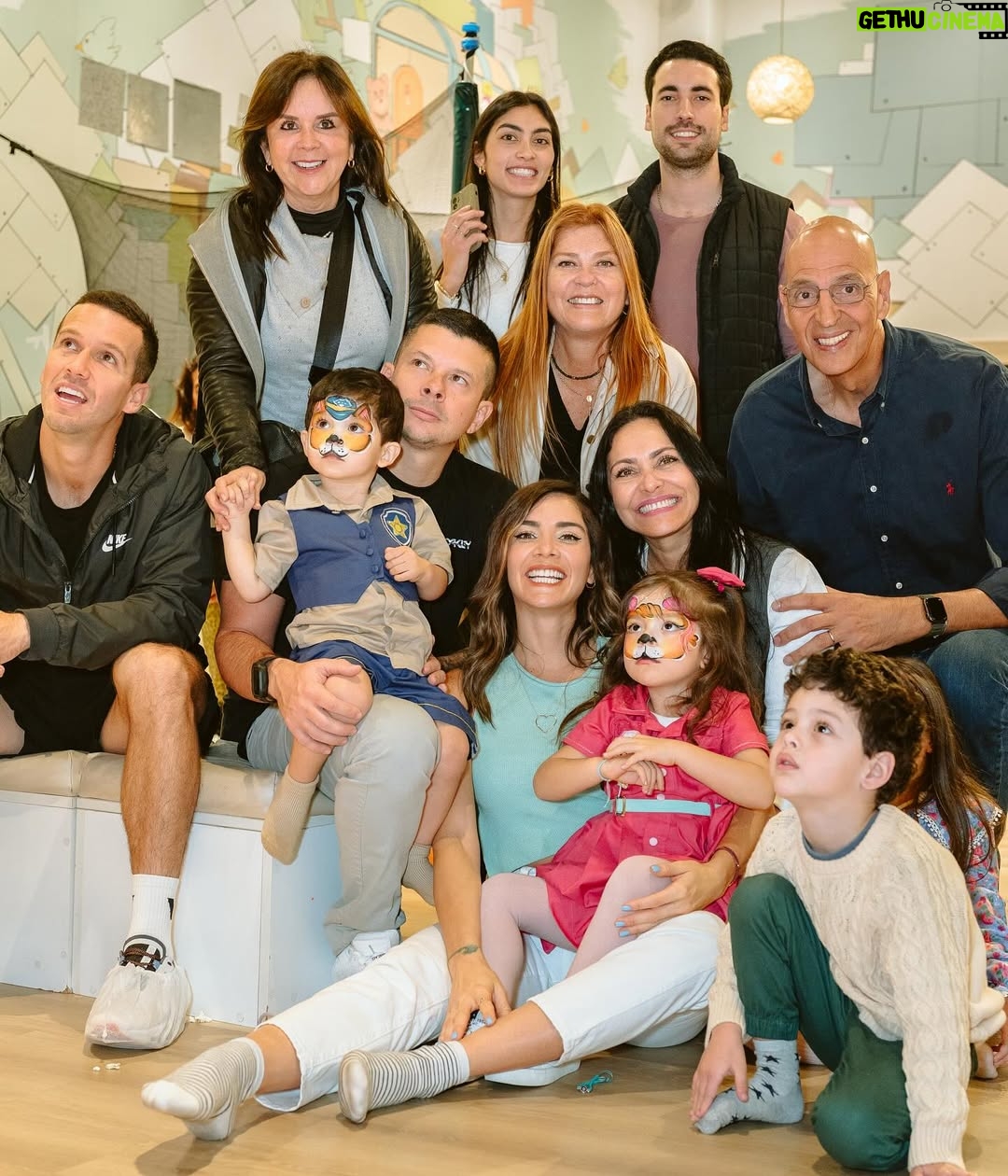 Korina Rivadeneira - 45.6K Likes - Verlos feliz es lo mejor ¡misión cumplida! 
Marito’S B season 2 🥳
.
.
.
Fotografía @_zoefotografia