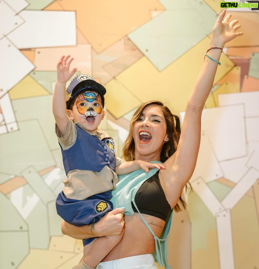 Korina Rivadeneira - 45.6K Likes - Verlos feliz es lo mejor ¡misión cumplida! 
Marito’S B season 2 🥳
.
.
.
Fotografía @_zoefotografia