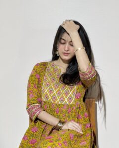 Actress Krati Saini HD Photos and Wallpapers November 2024