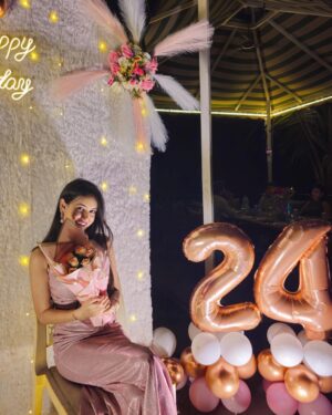 Krati Saini Instagram - 18-05-2024💕🪬 #grateful
