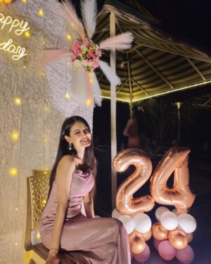 Krati Saini Instagram - 18-05-2024💕🪬 #grateful