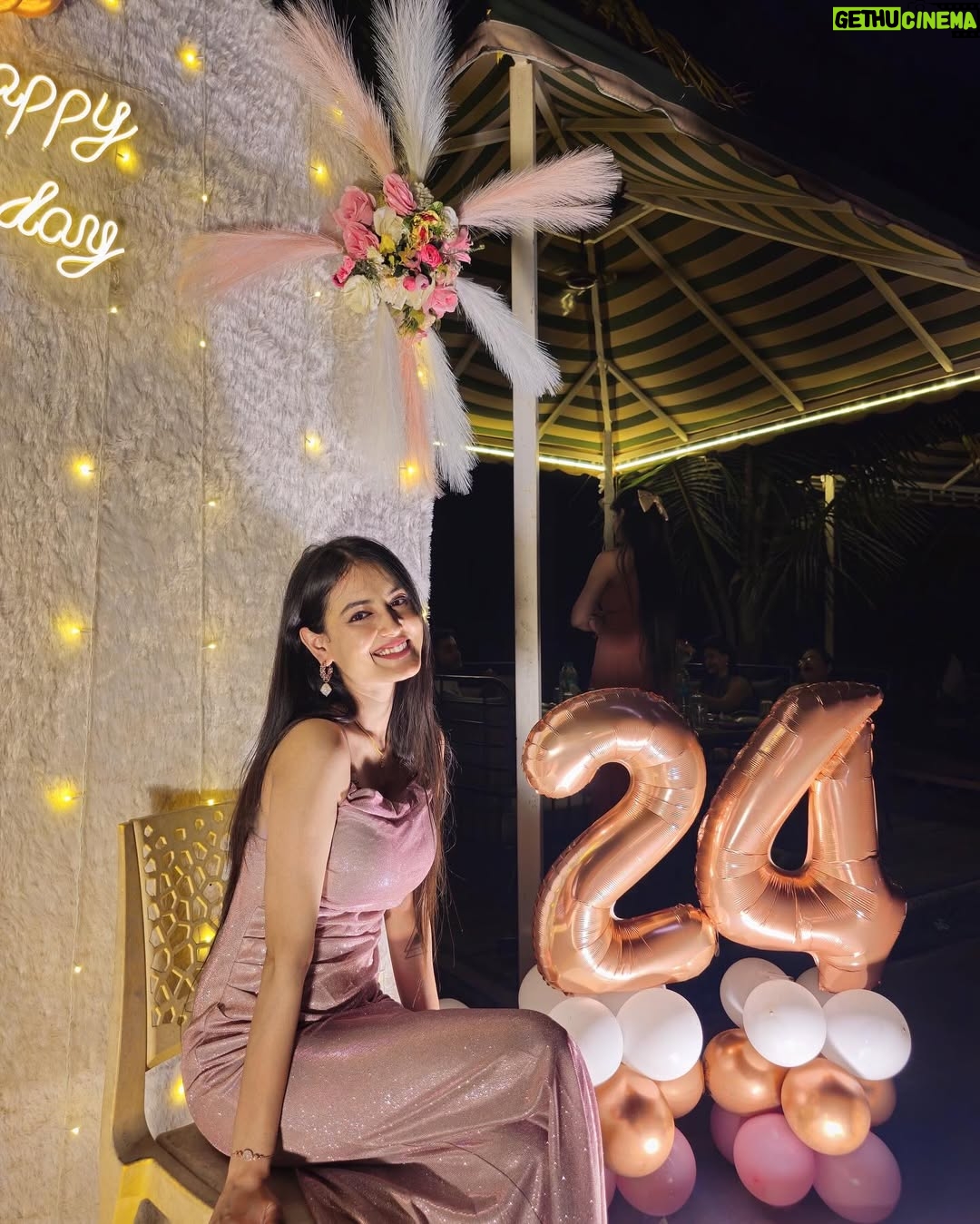 Krati Saini - 150.3K Likes - 18-05-2024💕🪬 #grateful