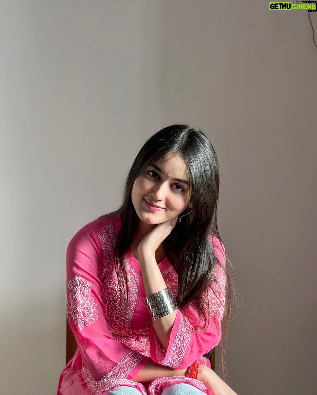Krati Saini - 225K Likes - 🩷