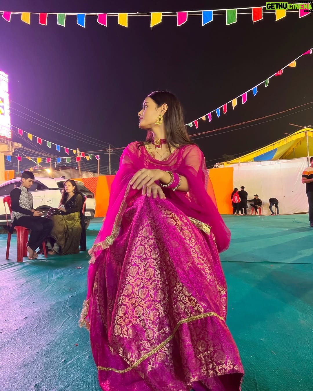 Krati Saini - 151.2K Likes - 2 yrs late, but these pictures deserved the feed!💕