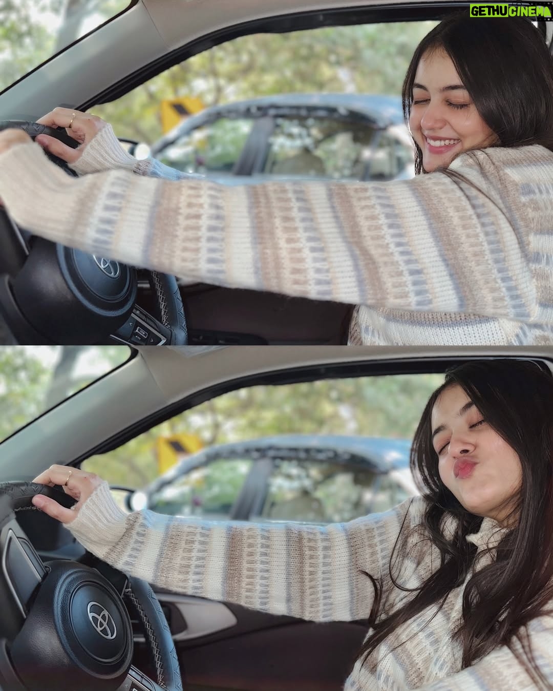 Krati Saini - 432K Likes - Pit Stop ⛽🍜