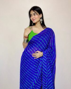 Krati Saini Instagram - Ready in my saree💙 Now all I need is a wedding invite!
#SareeSwag
Saree : s-303255082
Earring : s-92817164
Metal Bangles : s-181990328
#collab
TnC apply
#meesho #meeshoapp #weddingseason #sareelove