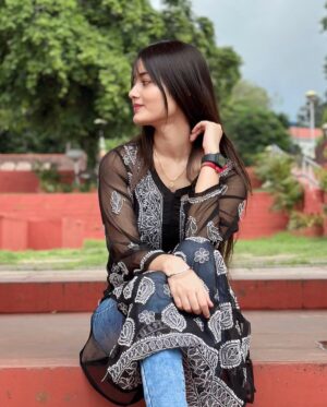 Krati Saini Instagram - Thinking about you!❤️
.
.
.
.
#swipeleft