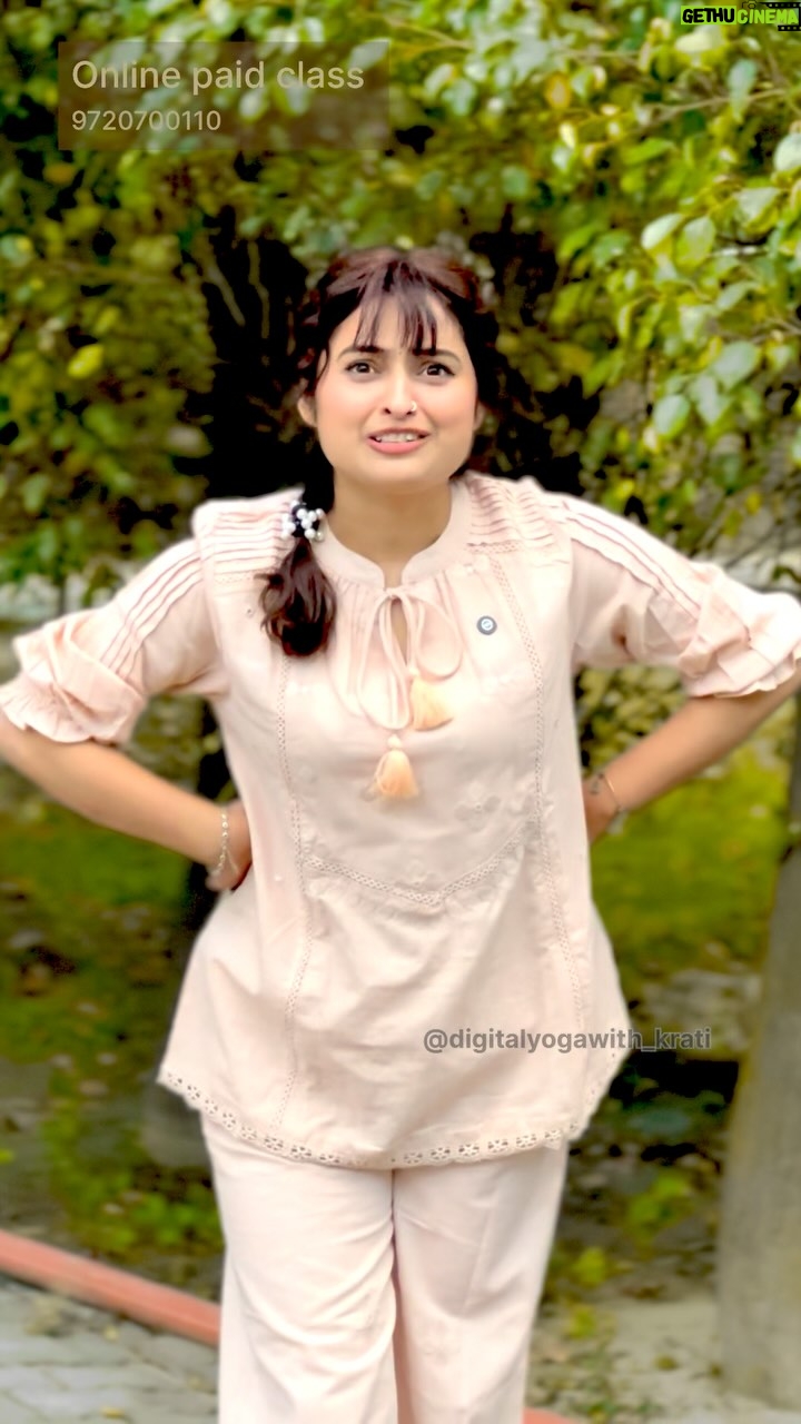 Kratika Agarwal - 41.5K Likes - Jaisa mai bolenge waisa karna hi pdege 😂😂