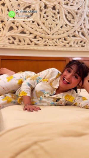 Kratika Agarwal Instagram - 9720700110 Only WhatsApp on this no for online class😘

Infertility nahi fertility thoda galti se ho gya