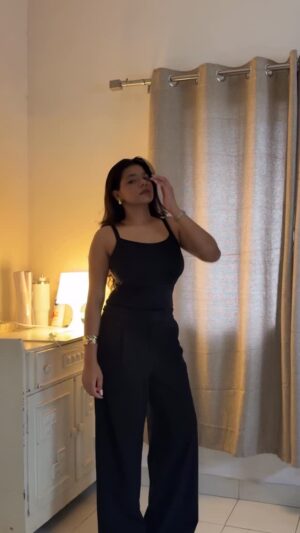 Kresnaa Instagram - the perfect wardrobe stapleš¤
comment ālinkā for product links š
(wardrobe staple, fashion, corporate fits, girls, trousers) #trousers #fashion #fyp #explore