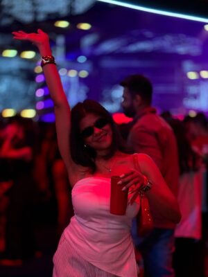 Kresnaa Instagram - you know, it’s going to be iconic when it’s BUDXNBA night🔥
@budweiserindia @nba @nbaindia
#BUDXNBAHOUSE
#NBAHOUSE #NBAINDIA
#BUDX #BUDWEISERINDIA
#lifeinyourdistrict.