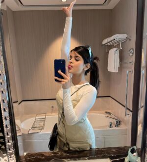 Krutika Ojha Instagram - hi 🙂‍↕️💪🏻