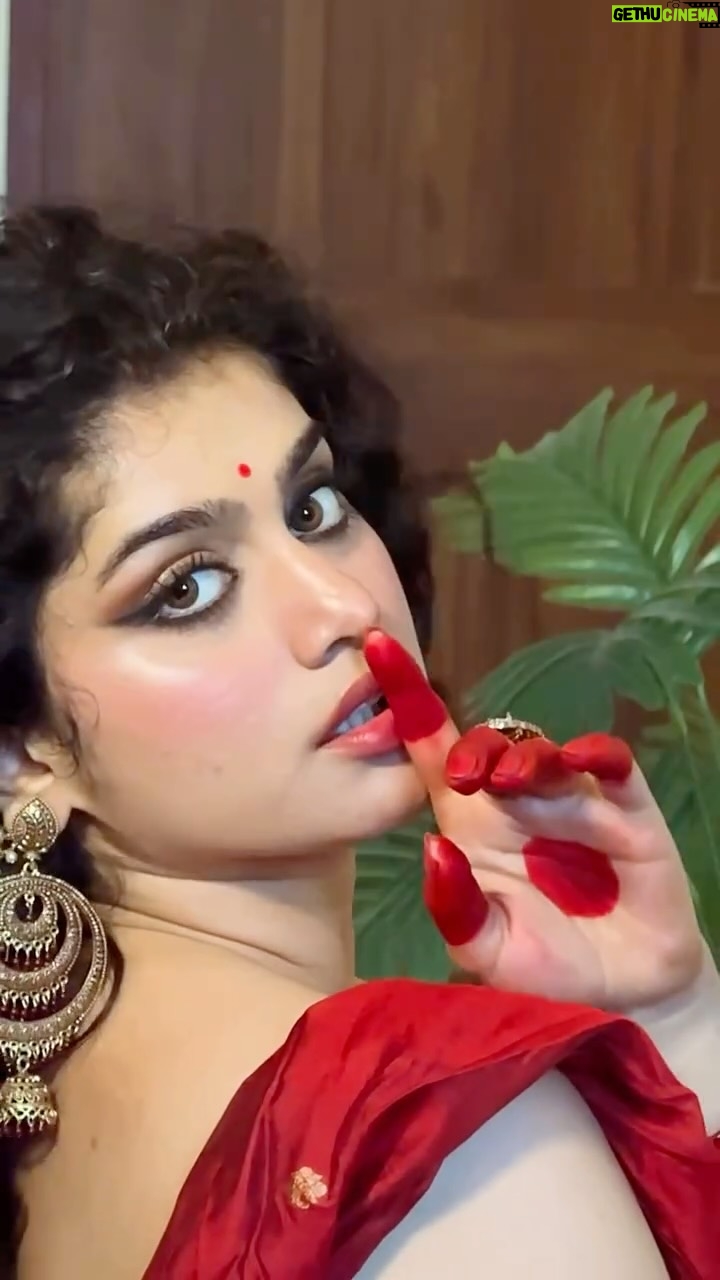Laakshi Pathak - 730.6K Likes - Paro or Manjulika?