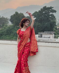 Laakshi Pathak Most Liked Photos and Posts