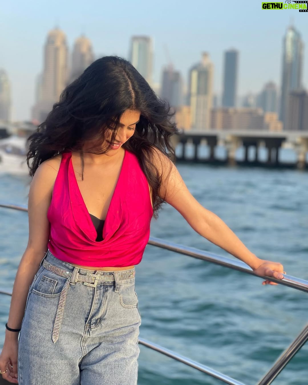 Laakshi Pathak - 96.8K Likes - ‘Happy Laakshi’ Dump