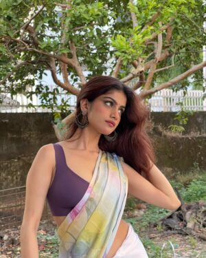 Laakshi Pathak Instagram - Environment friendly Patakha 💁🏻‍♀️