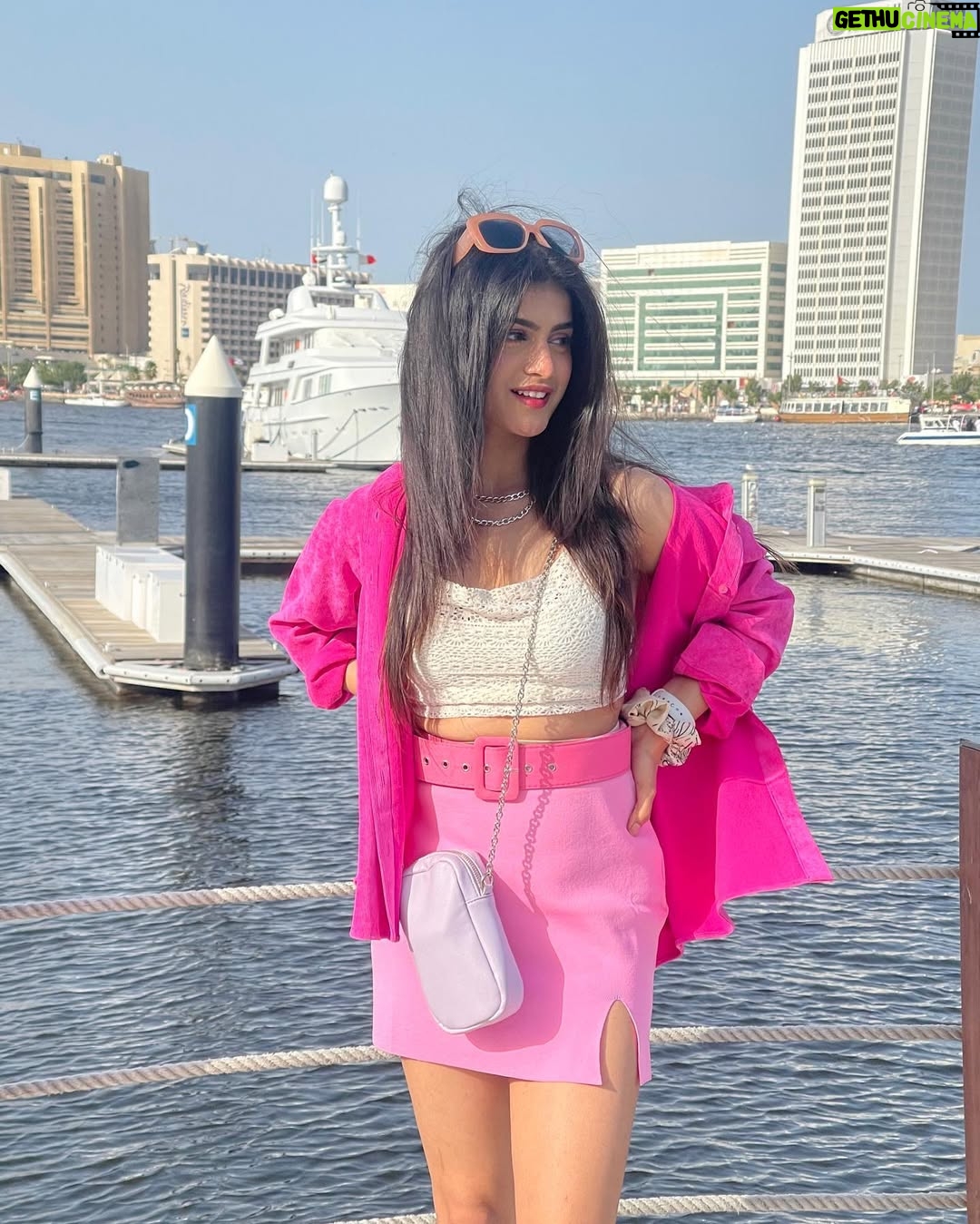 Laakshi Pathak - 95.4K Likes - 💖