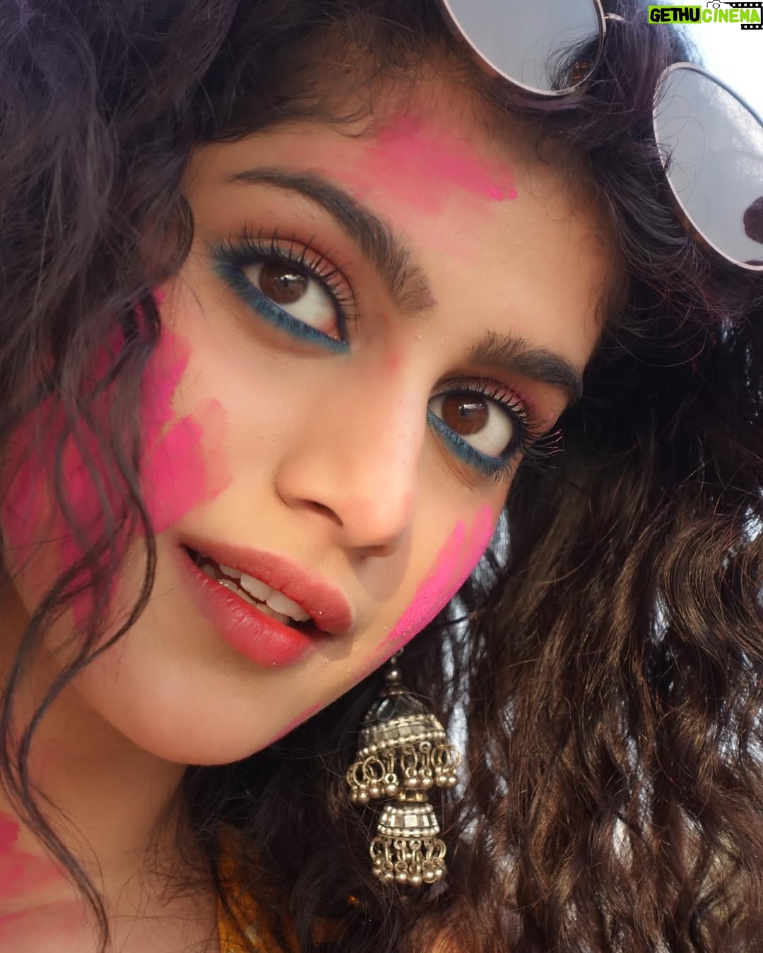 Laakshi Pathak - 91.2K Likes - Holi Expectations vs Reality