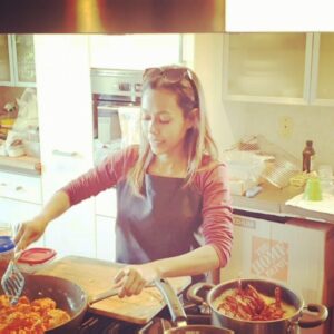 Lana Nodin Instagram - MMDG&W❤ cooking storm for my in laws...for their Thanksgiving 🥰🥰🥰 ajar makan rendang ayam dan nasi impit hehe 😋😋😋 #losangeles #california #hermosabeach #Thanksgiving #family