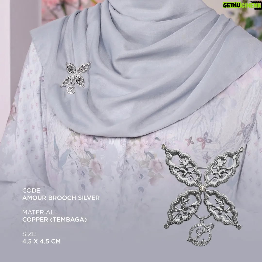 Laudya Cynthia Bella - 29.4K Likes - بِسْمِ اللَّهِ 

Alhamdulillahillazi bini’matihi tatimushalihat..

Koleksi Amour Series telah hadir!

Koleksi L mencakup hijab, shirt, skirt, long shirt, dress, prayer set, serta aksesoris seperti brooch dan tas. Semua dirancang dengan motif dan bahan yang indah, karena L selalu mengedepankan kenyamanan dan kualitas, InsyaAllah.

Temen-temen bisa langsung cek instagram @lbylcb dan klik link di bionya untuk order. 
Happy Shopping 💕