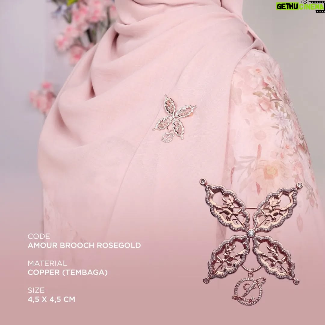 Laudya Cynthia Bella - 29.4K Likes - بِسْمِ اللَّهِ 

Alhamdulillahillazi bini’matihi tatimushalihat..

Koleksi Amour Series telah hadir!

Koleksi L mencakup hijab, shirt, skirt, long shirt, dress, prayer set, serta aksesoris seperti brooch dan tas. Semua dirancang dengan motif dan bahan yang indah, karena L selalu mengedepankan kenyamanan dan kualitas, InsyaAllah.

Temen-temen bisa langsung cek instagram @lbylcb dan klik link di bionya untuk order. 
Happy Shopping 💕