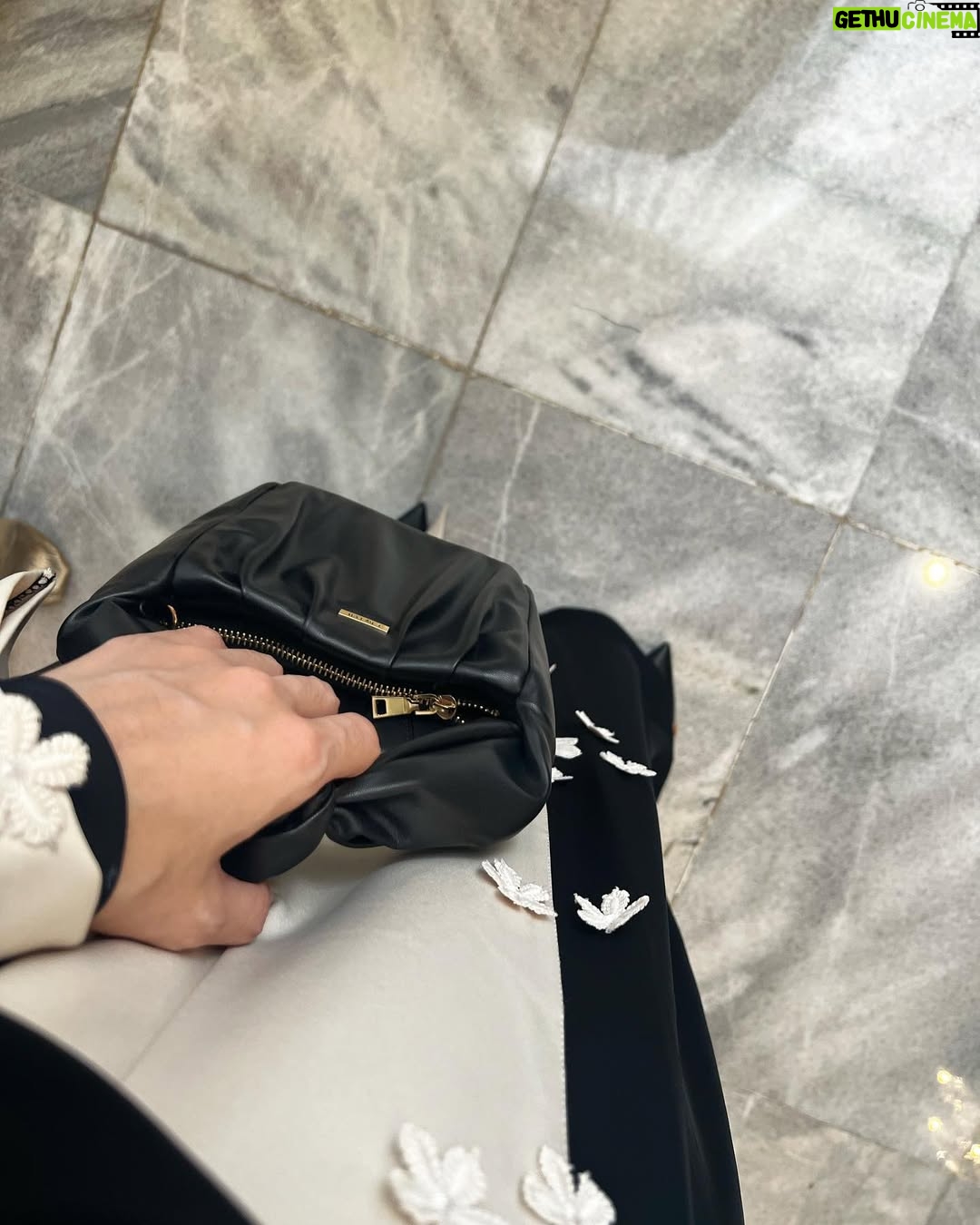 Laudya Cynthia Bella - 43K Likes - بِسْمِ اللَّهِ 

Celina ❤️
#minibag
#lbylcb