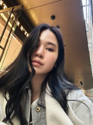 Laura Basuki Instagram - 🍂