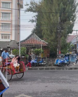Laura Basuki Instagram - Jogja selalu istimewa 🩶