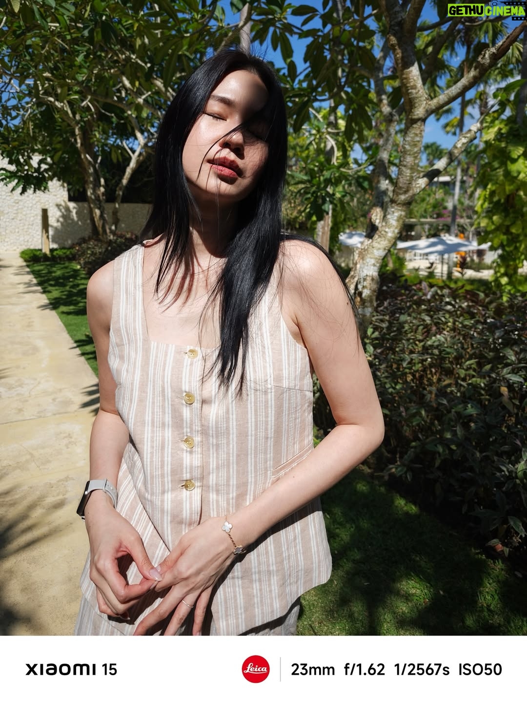 Laura Basuki - 35.4K Likes - Somewhere between sunlight & serenity ✨
captured perfectly with Xiaomi 15

@xiaomi.indonesia 
#Xiaomi15SeriesID
#TheNextPinnacle