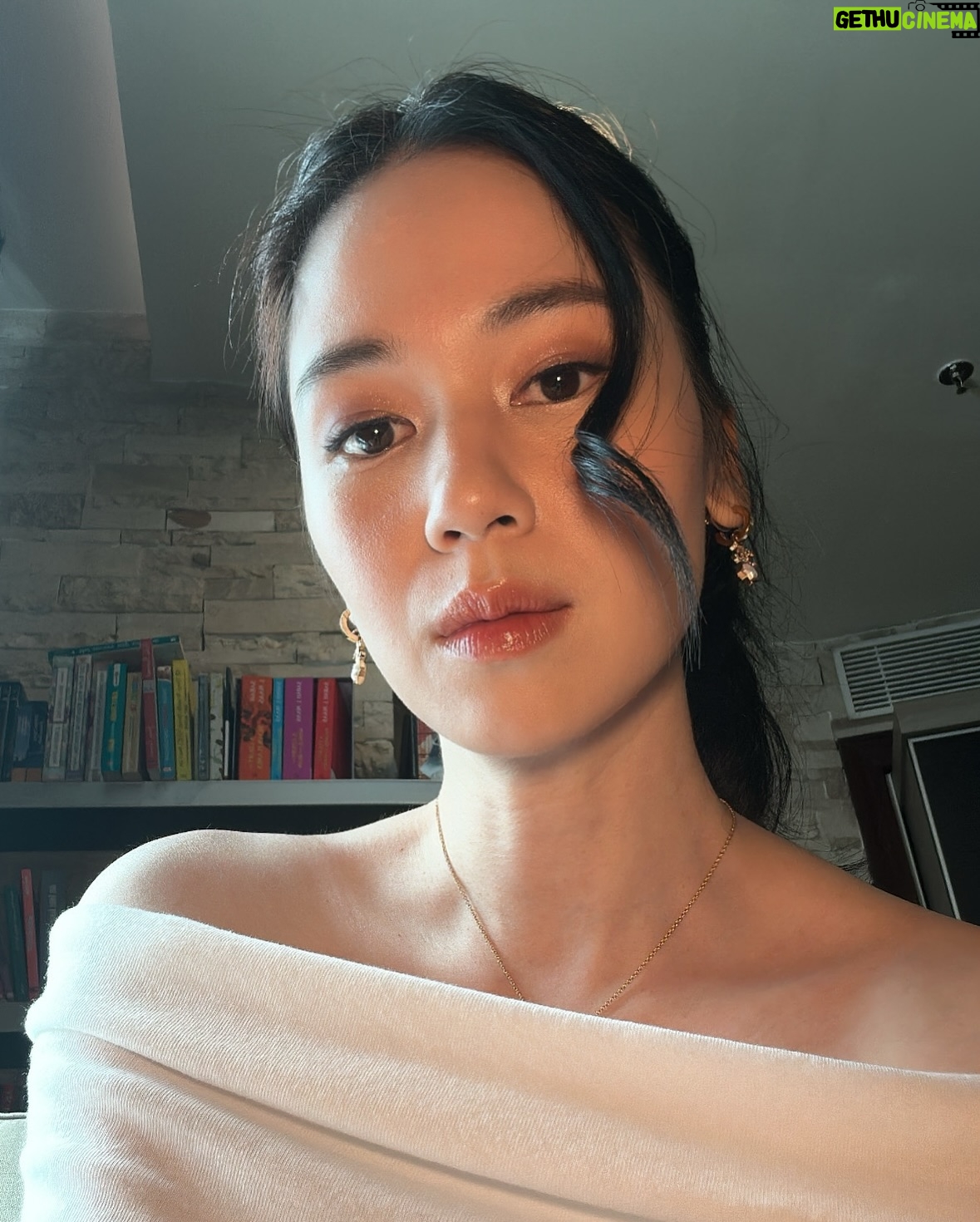 Laura Basuki - 73.1K Likes - 🍷