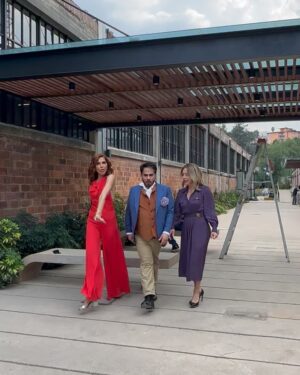 Laura Flores Instagram - Qué lindo es crear y divertirlos .
Y esto recién empieza
@laurafloresmx @geniobartilotti #Mayo #2023 @televisa @televisaunivision @elgueromex
