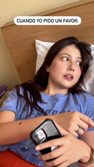Laura Rodriguez Instagram - Te identificas?? Eres él o ella??? Basado en hechos reales de un conocido😂🤣 Guarda este reel para cuando necesites un favor y sabes que te pondrán excusas… 

#pareja #humor #humorenpareja