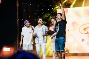 Laura Spoya Instagram - Todo lo que fue el primer Good Time en el Canout. Gracias goodcitos por estar en este momento histórico y ser parte de la manada. 👌
📸 @maritza_ojoxojo una capa 👌