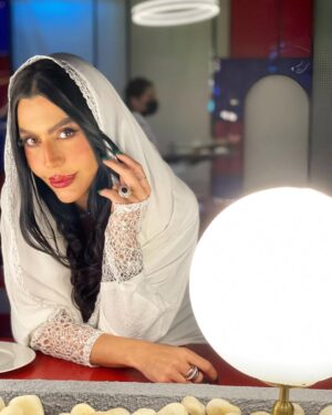 Layla Iskandar Instagram - 🤍🤍 #laylaiskandar #ليلى_اسكندر