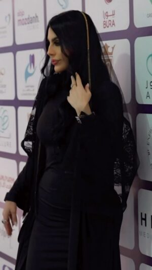 Layla Iskandar Instagram - : 
جانب من زيارتي الاسبوع الماضي للموسم السابع من ملتقى ومعرض الطبي التجميلي وجراحة التجميل في الرياض العاصمة #ليلى_اسكندر  #الرباض .