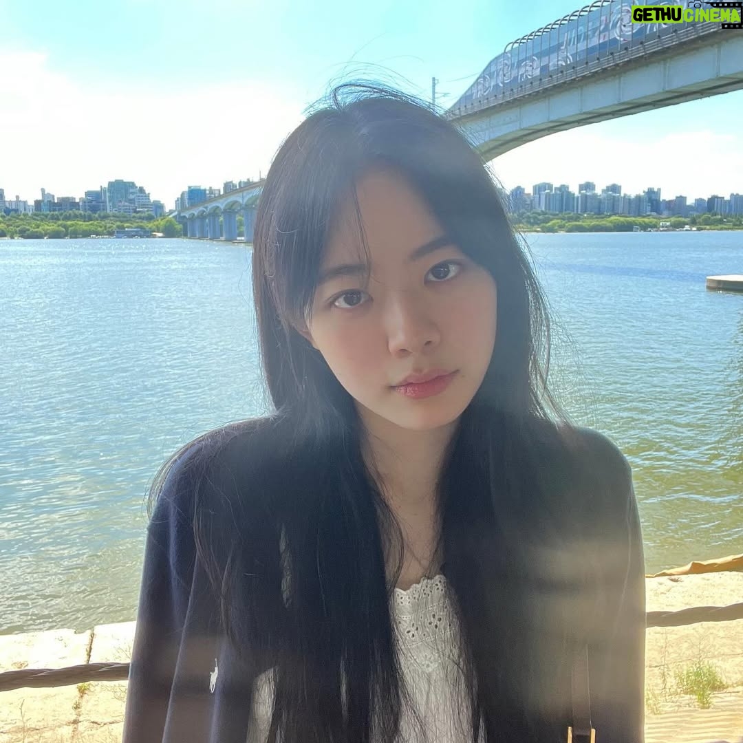 Lee Jae-in - 116.3K Likes - 