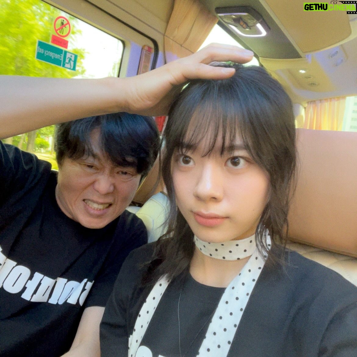 Lee Jae-in - 113.3K Likes - 터지지 않아 심장은.. 잘 터지지 않아.. (다독)
#하이파이브 무대인사🫀심장이 두근두근