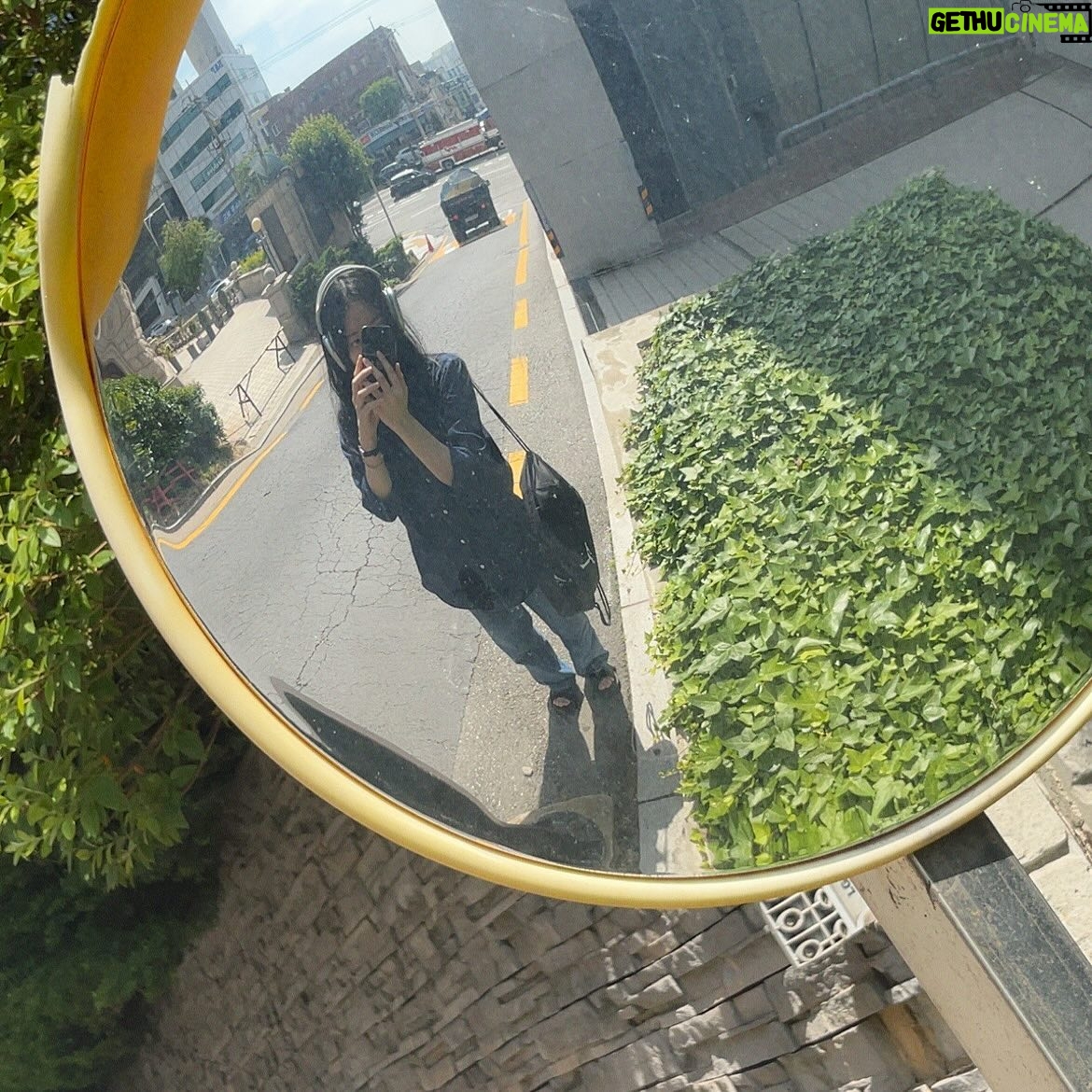 Lee Jae-in - 81K Likes - 
