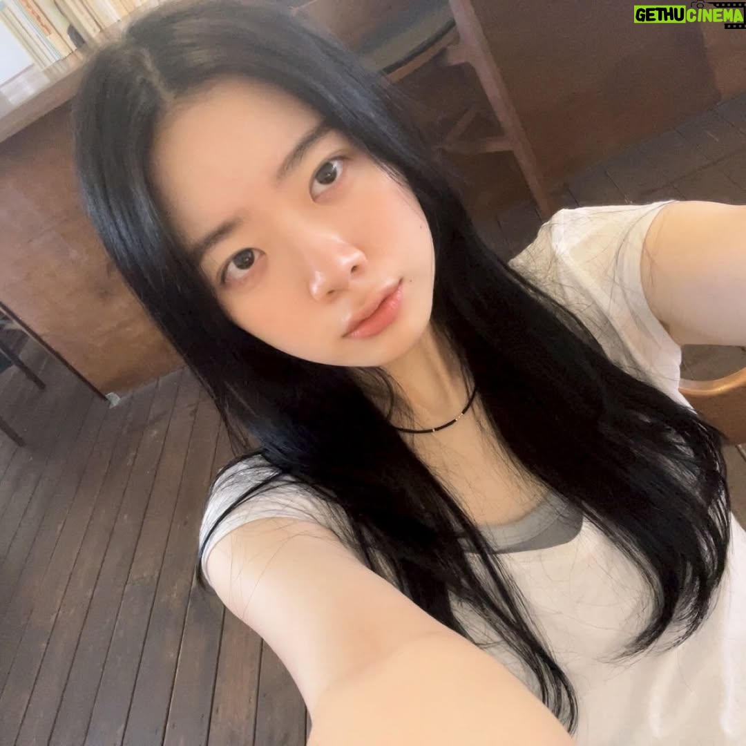 Lee Jae-in - 140.3K Likes - love&peace!