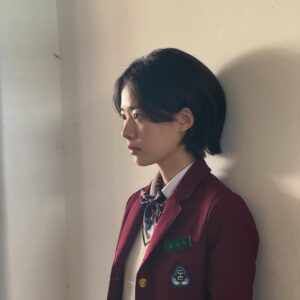 Lee Jae-in Instagram - #미지의서울 오늘도 본방사수☘️🎶