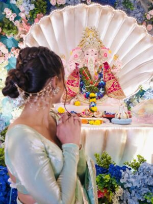 Leisha Patidar Instagram - Forever grateful & blessed…
no words can thank Bappa enough🙏🏼🥹💖
#2025
#ganpati