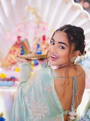 Leisha Patidar Instagram - Forever grateful & blessed…
no words can thank Bappa enough🙏🏼🥹💖
#2025
#ganpati